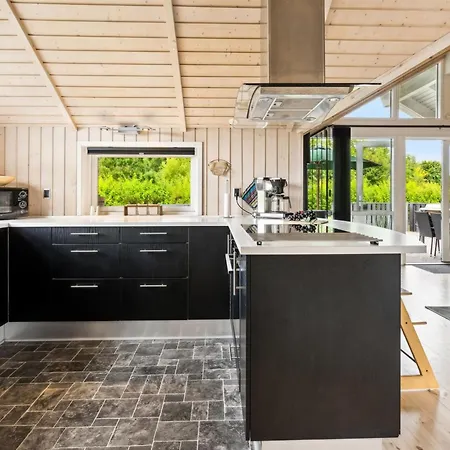 Holiday home Siggi - 800m From The Sea By Interhome